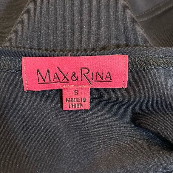 #173 Max&Rina, red/white/blue striped short sleeve top size small - Picture 8 of 9